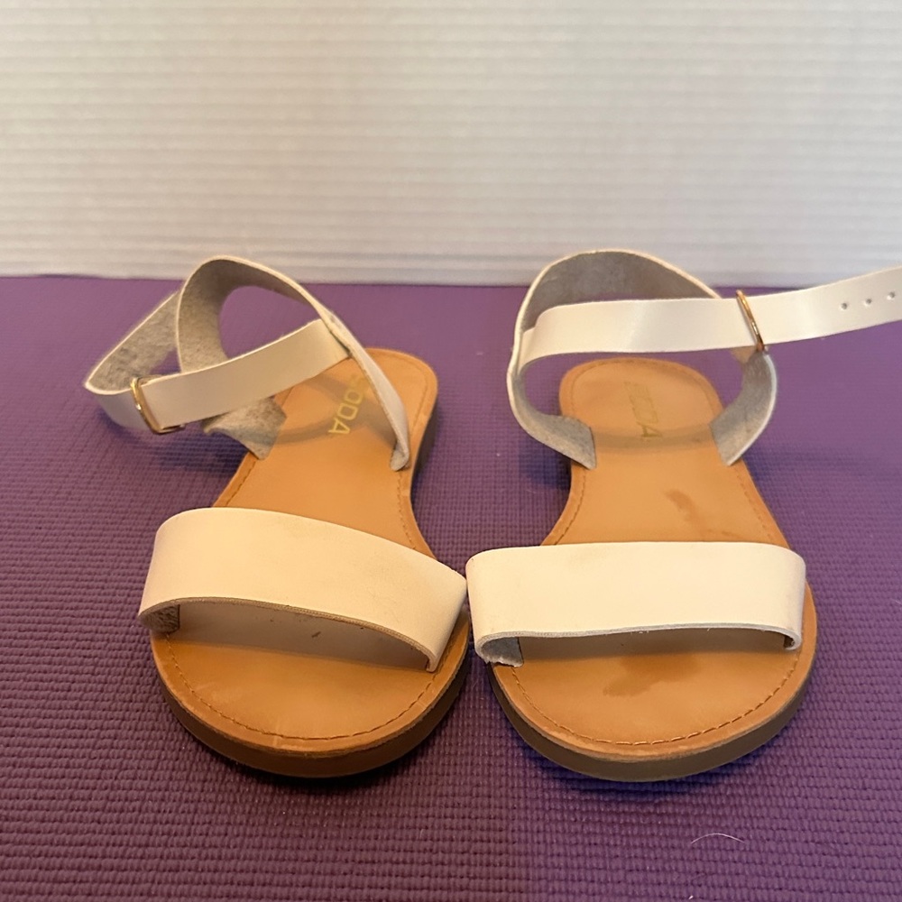 Soda Women's White Ankle Strap Sandals